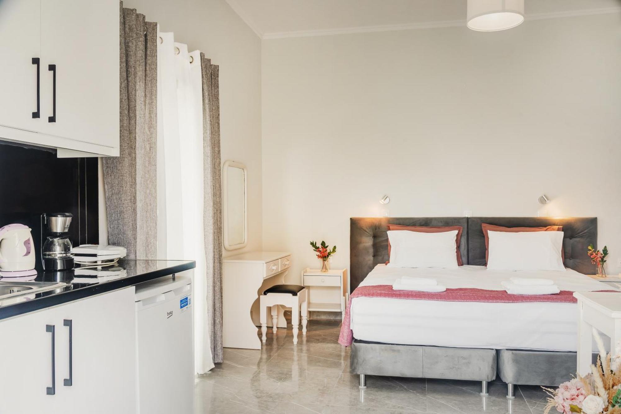 Kates Apartments Kávos المظهر الخارجي الصورة