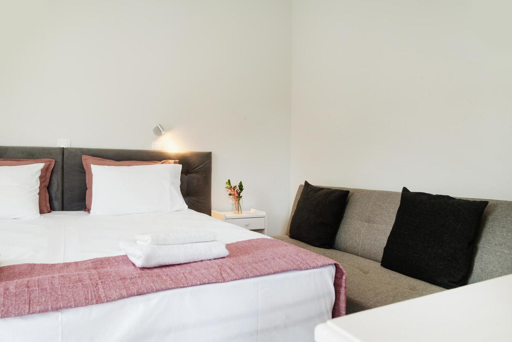 Kates Apartments Kávos المظهر الخارجي الصورة