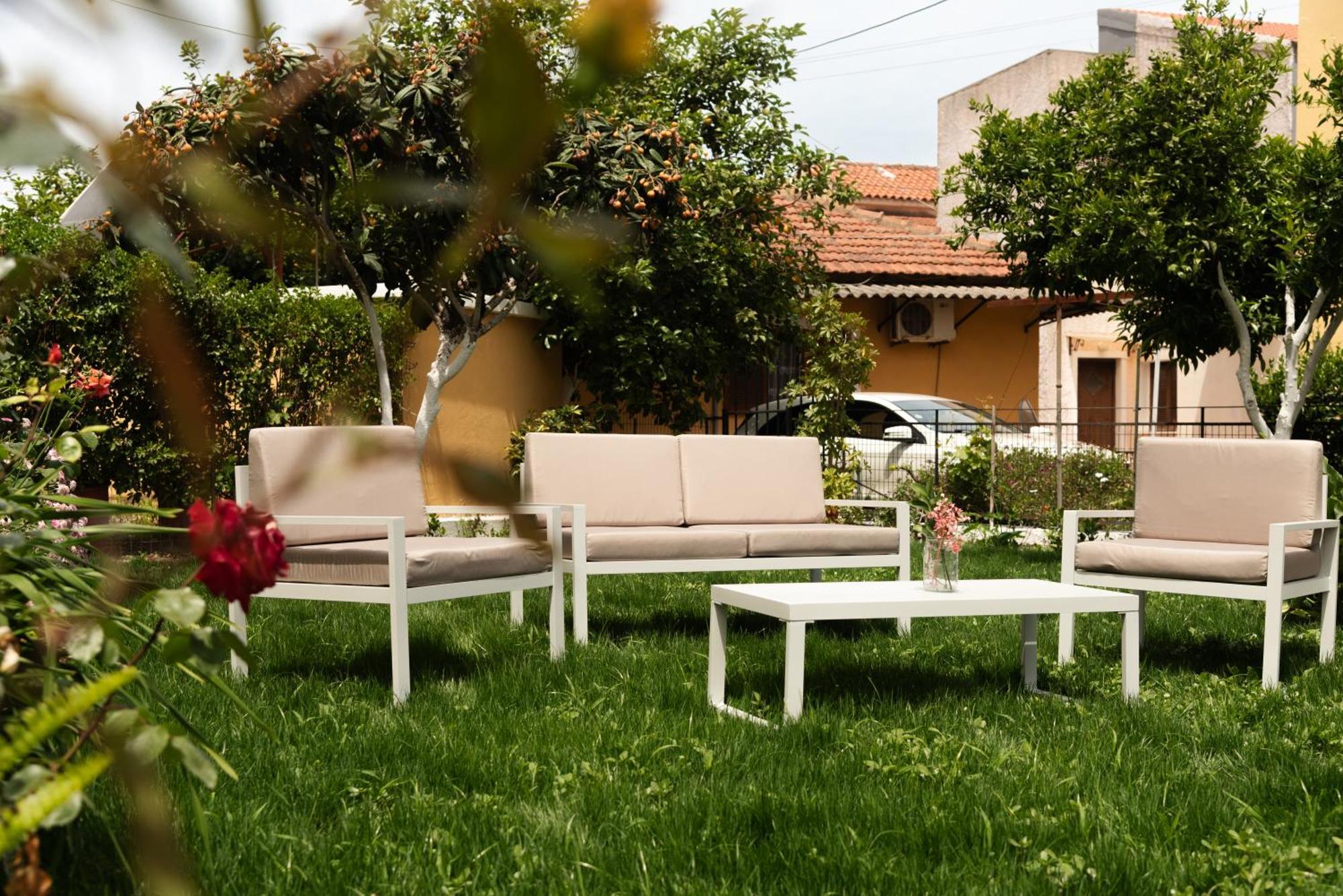 Kates Apartments Kávos المظهر الخارجي الصورة